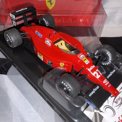 Nigel Mansell 1:24 Ferrari F1-89 1989