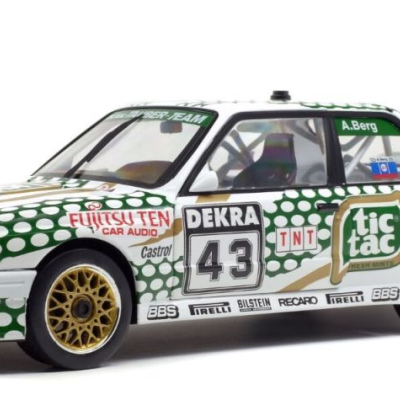 Allen Berg BMW E30 #43 DTM 1991