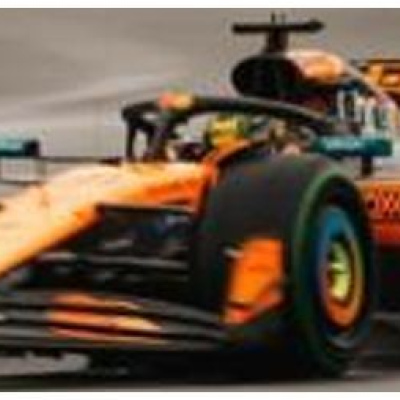 Oscar Piastri 1:18 McLaren MCL39 #81 McLaren F1 Team Winner Chinese GP 2025