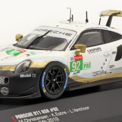 Christensen/Estre/Vanthoor Porsche 911 RSR GTE #92 24h Le Mans 2019