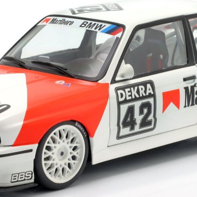 Cor Euser BMW M3 (E30) #42 DTM Zolder 1991