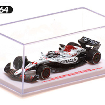 Max Verstappen 1:64 Red Bull RB21 #1 Oracle Winner Japanese GP 2025