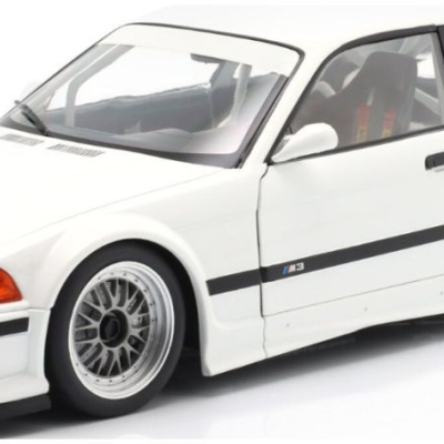 BMW M3 (E36) GTR White 2001