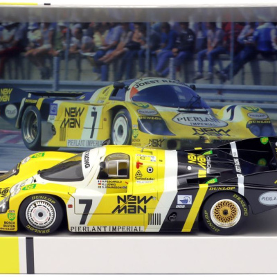 Pescarolo/Ludwig 1:18 Porsche 956 #7 Winner 24H Le Mans 1984