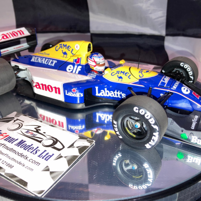 Nigel Mansell 1:18 Williams FW14B World Champion 1992