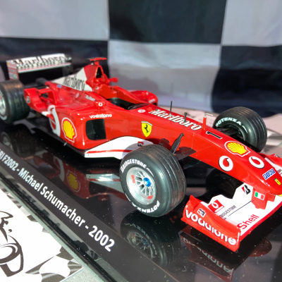 Michael Schumacher 1:24 Ferrari F2002 World Champion 2002