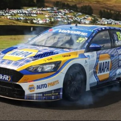 Ash Sutton 1:43 Ford Focus #116 NAPA Racing UK BTCC Knockhill 2025
